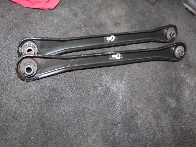 bontott CITROËN C5 Bal hátsó Alsó Hátsó Lengőkar