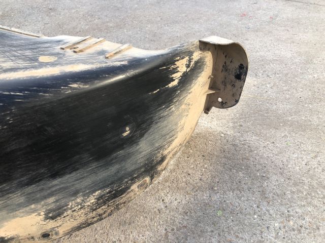 bontott CITROËN C5 Bal hátsó Dobbetét (Kerékjárati, Műanyag)