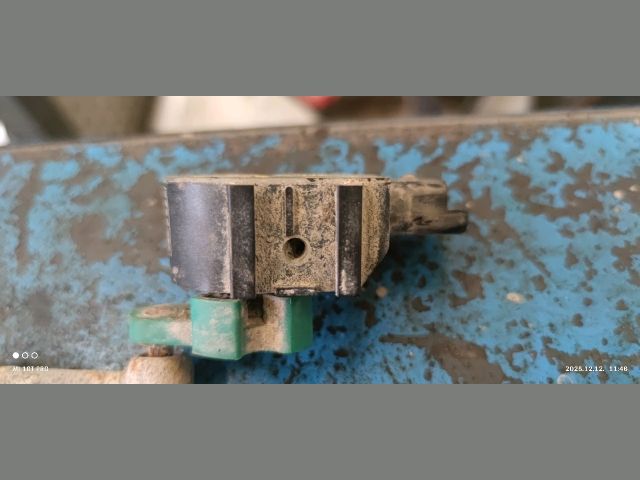 bontott CITROËN C5 Bal hátsó Karosszéria Magasság Érzékelő