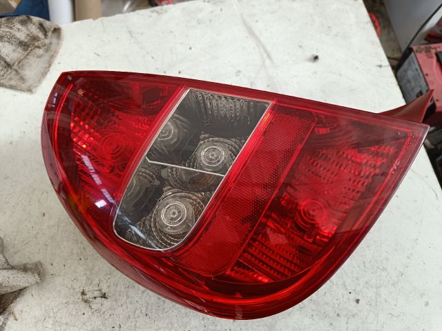 bontott CITROËN C5 Bal Hátsó Lámpa