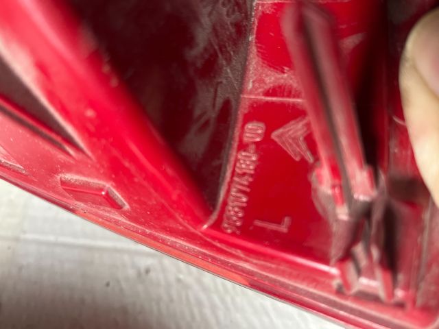 bontott CITROËN C5 Bal Hátsó Lámpa