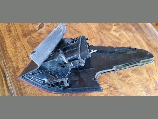 bontott CITROËN C5 Bal Hátsó Lámpa