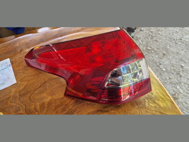 bontott CITROËN C5 Bal Hátsó Lámpa