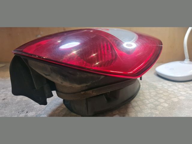 bontott CITROËN C5 Bal Hátsó Lámpa