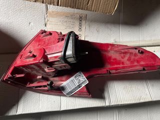 bontott CITROËN C5 Bal Hátsó Lámpa