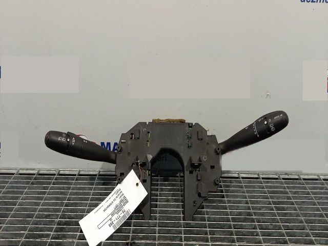 bontott CITROËN C5 Bal Kormánykapcsoló Irányjelző