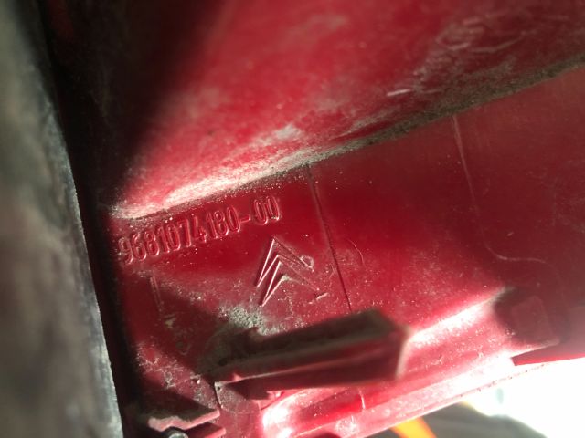 bontott CITROËN C5 Bal Külső Hátsó Lámpa