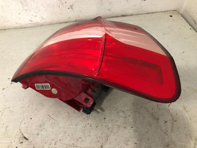 bontott CITROËN C5 Bal Külső Hátsó Lámpa