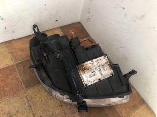 bontott CITROËN C5 Bal Xenon Fényszóró