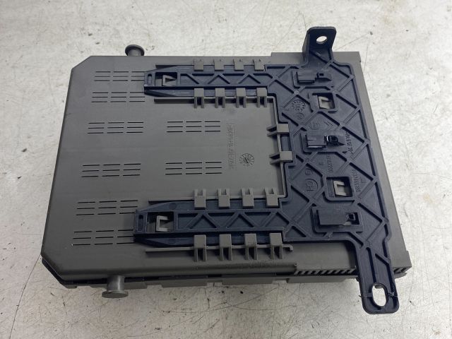 bontott CITROËN C5 Biztosítéktábla Doboz