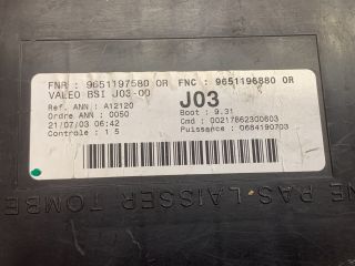 bontott CITROËN C5 Biztosítéktábla Utastér