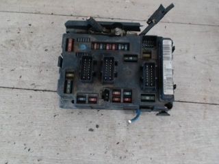 bontott CITROËN C5 Biztosítéktábla Utastér