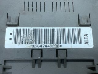 bontott CITROËN C5 Biztosítéktábla Utastér