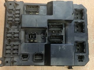 bontott CITROËN C5 Biztosítéktábla Utastér