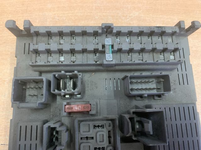 bontott CITROËN C5 Biztosítéktábla Utastér