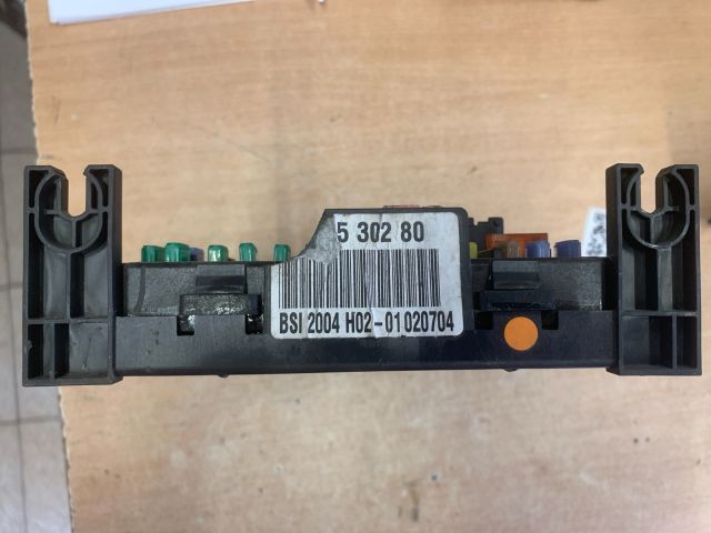 bontott CITROËN C5 Biztosítéktábla Utastér