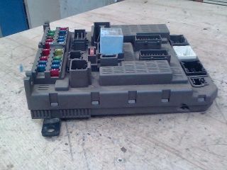 bontott CITROËN C5 Biztosítéktábla Utastér