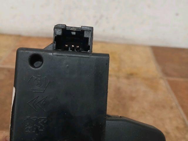 bontott CITROËN C5 Csomagtérajtó Zárszerkezet