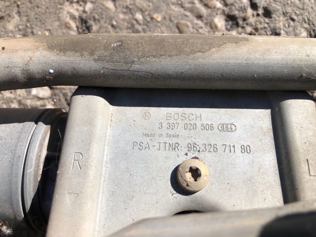 bontott CITROËN C5 Első Ablaktörlő Szerkezet Motorral