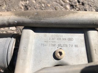 bontott CITROËN C5 Első Ablaktörlő Szerkezet Motorral