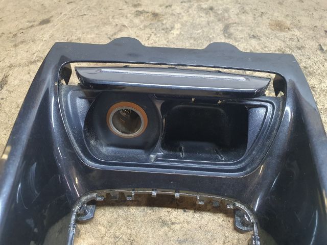 bontott CITROËN C5 Első Hamutartó