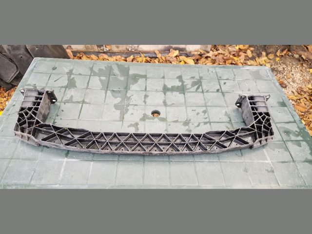 bontott CITROËN C5 Első Lökhárító Alsó (Műanyag)