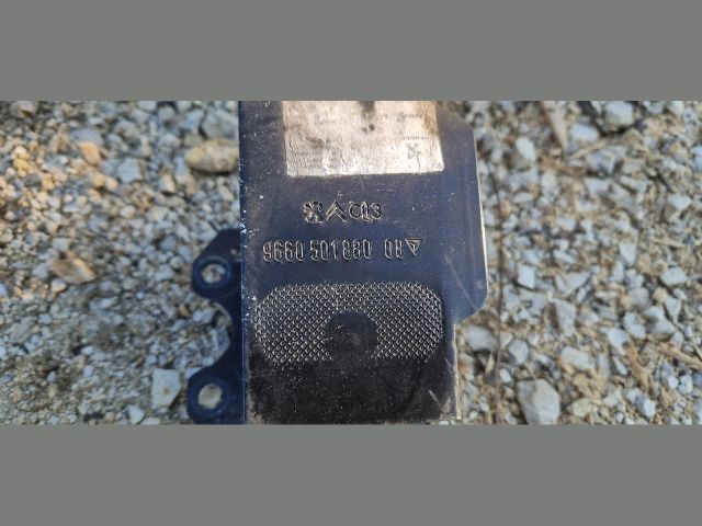 bontott CITROËN C5 Első Lökhárító Merevítő (Fém)