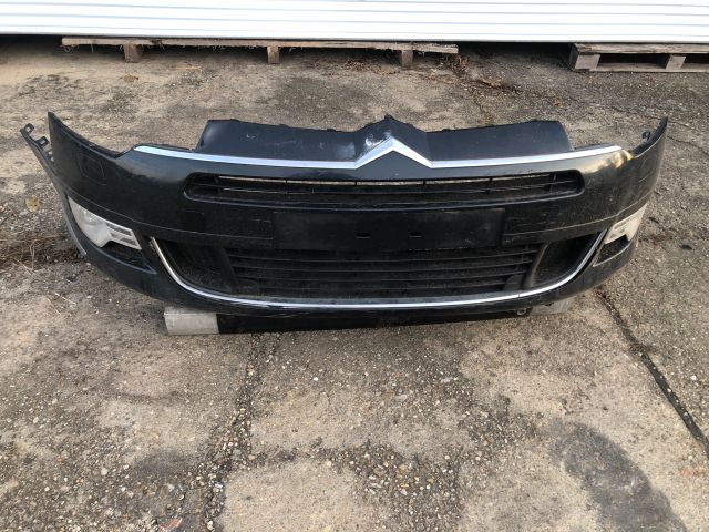 bontott CITROËN C5 Első Lökhárító (Részeivel)