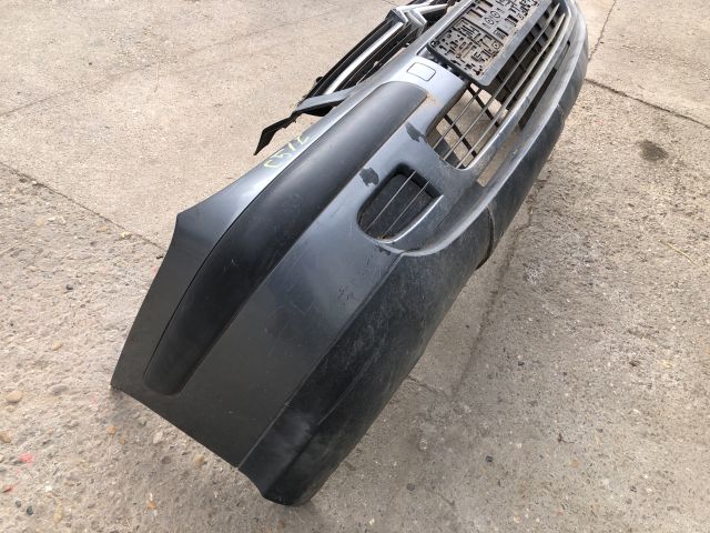 bontott CITROËN C5 Első Lökhárító (Részeivel)