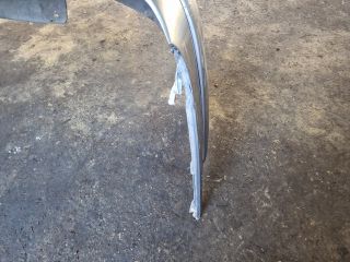 bontott CITROËN C5 Első Lökhárító (Részeivel)