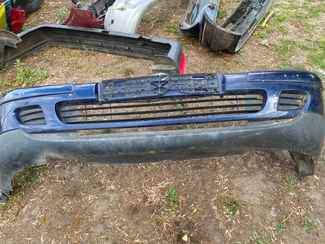 bontott CITROËN C5 Első Lökhárító (Részeivel)