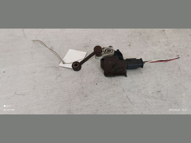 bontott CITROËN C5 Első Xenon Szintszabályzó Jeladó