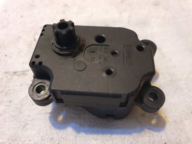 bontott CITROËN C5 Fűtés Állító Motor