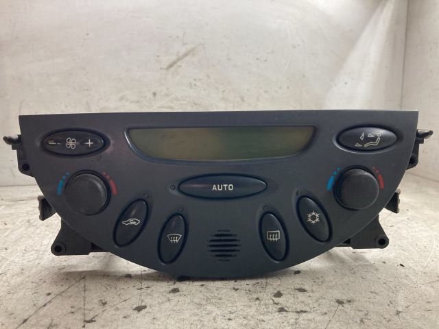 bontott CITROËN C5 Fűtéskapcsoló (digit klímás)
