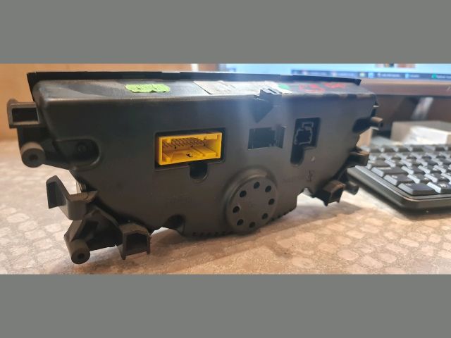 bontott CITROËN C5 Fűtéskapcsoló (digit klímás)