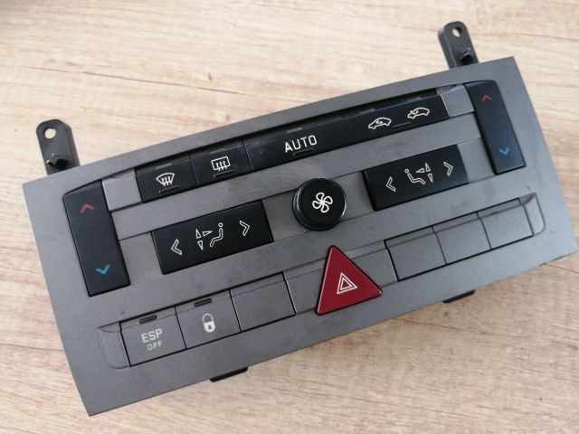 bontott CITROËN C5 Fűtéskapcsoló (digit klímás)