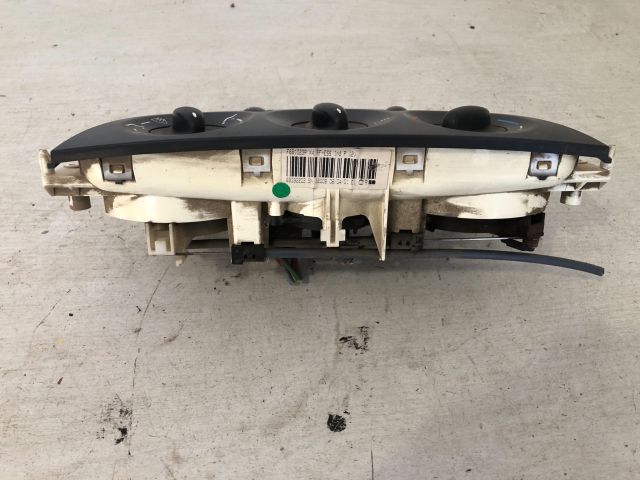 bontott CITROËN C5 Fűtéskapcsoló (manuális klímás)