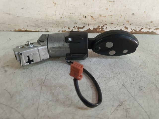 bontott CITROËN C5 Gyújtáskapcsoló Házzal