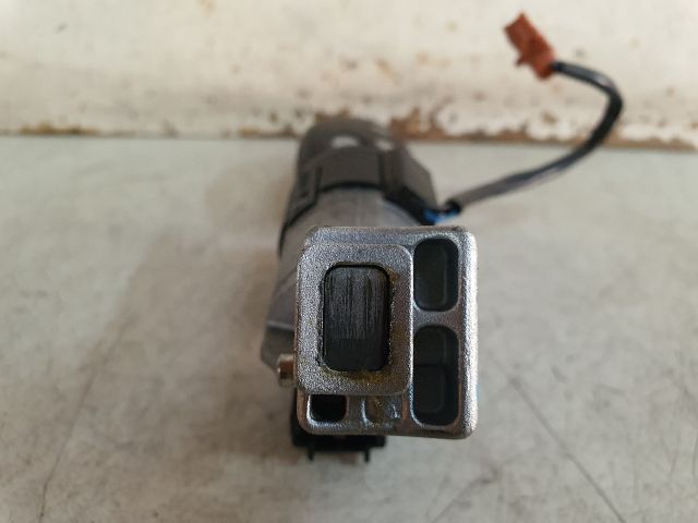 bontott CITROËN C5 Gyújtáskapcsoló Házzal