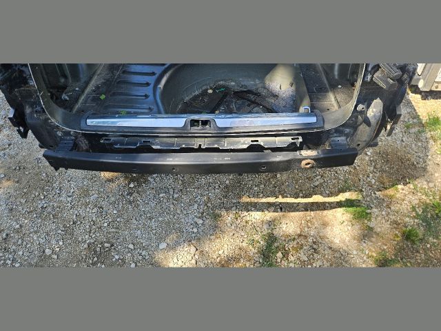 bontott CITROËN C5 Hátsó Lökhárító Merevítő (Fém)