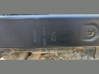 bontott CITROËN C5 Hátsó Lökhárító Merevítő (Fém)