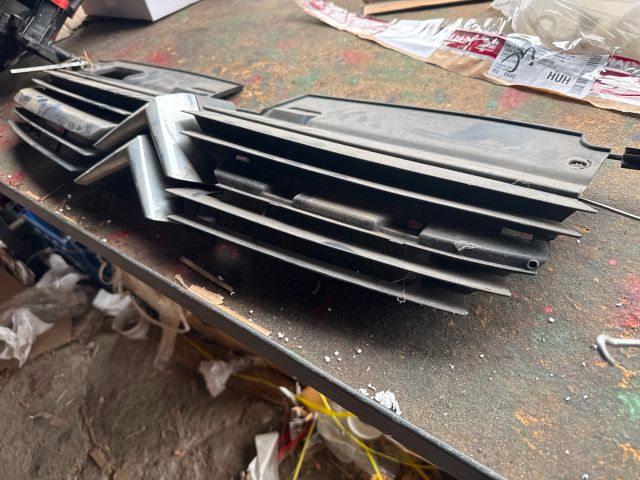 bontott CITROËN C5 Hűtőrács