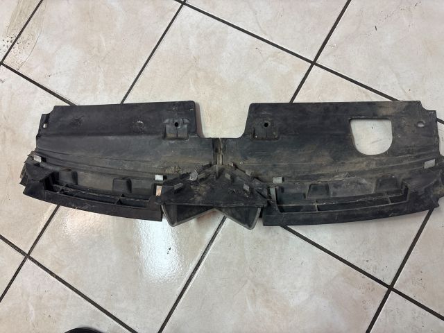 bontott CITROËN C5 Hűtőrács