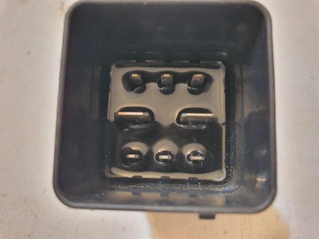 bontott CITROËN C5 Izzító Relé