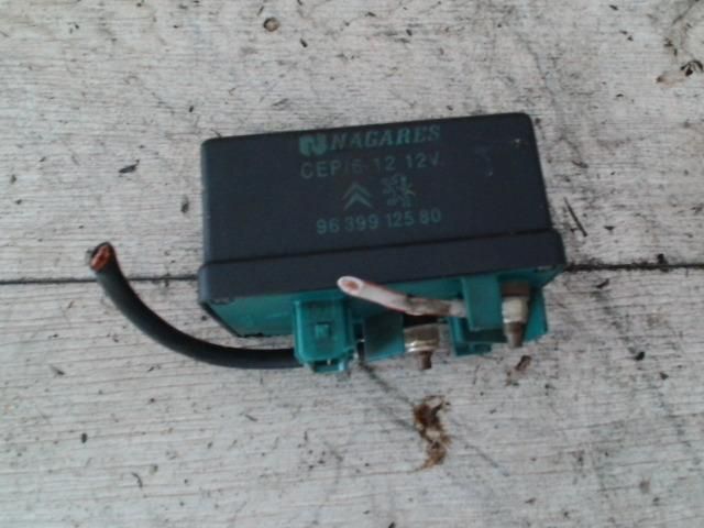 bontott CITROËN C5 Izzító Relé