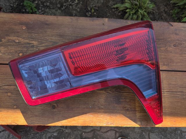 bontott CITROËN C5 Jobb Belső Hátsó Lámpa