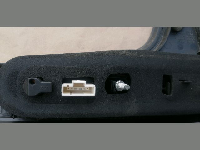 bontott CITROËN C5 Jobb Belső Hátsó Lámpa