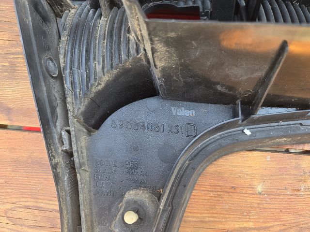 bontott CITROËN C5 Jobb Belső Hátsó Lámpa