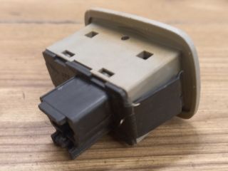 bontott CITROËN C5 Jobb első Ablakemelő Kapcsoló