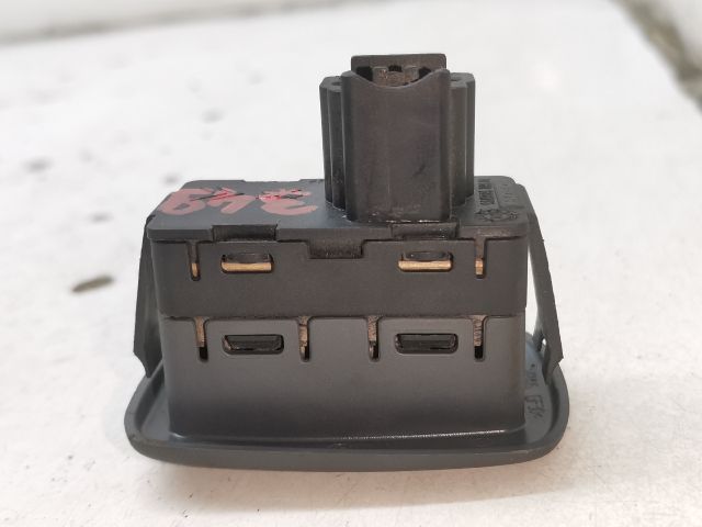 bontott CITROËN C5 Jobb első Ablakemelő Kapcsoló